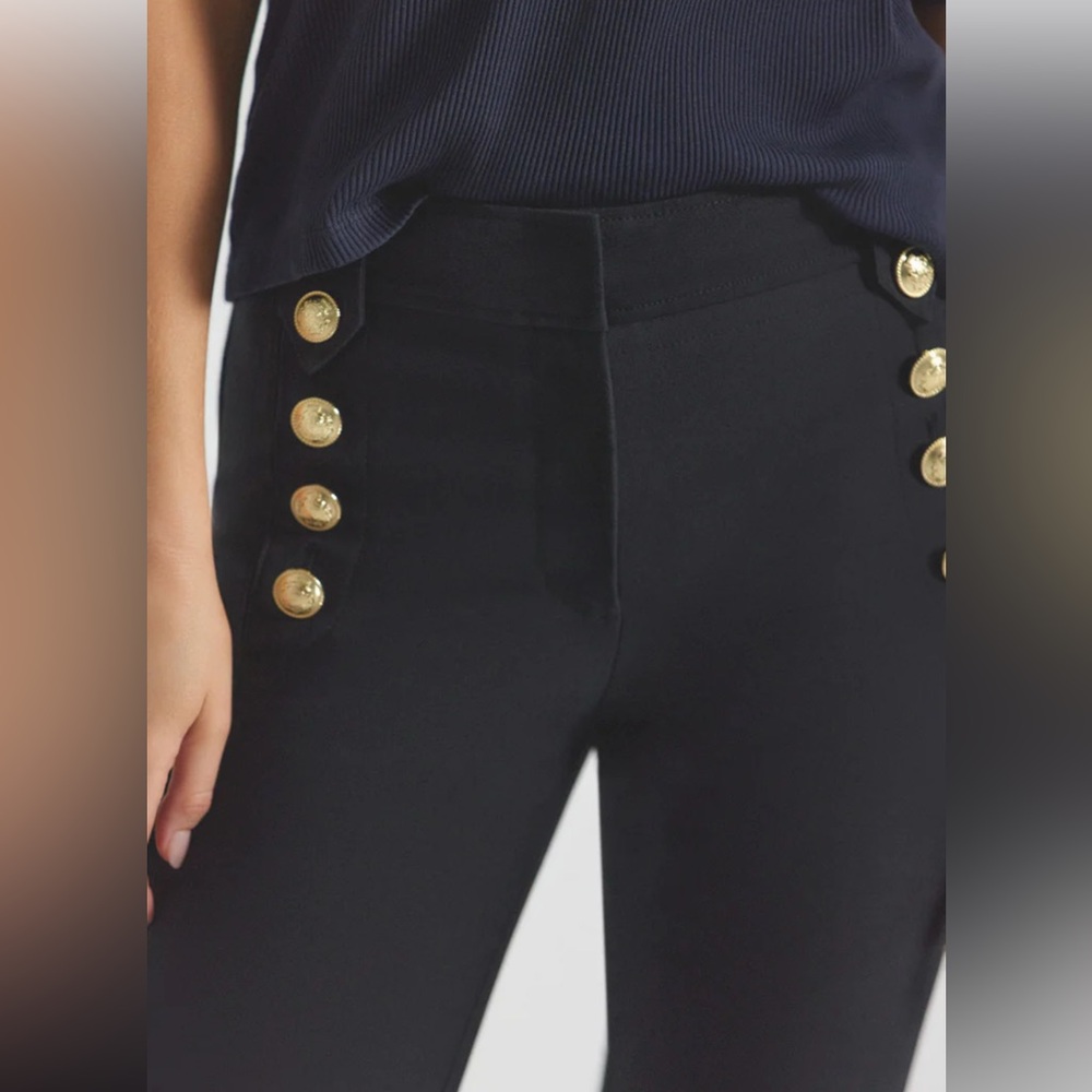 10 Crosby Derek Lam**Robertson Black Crop Flare Trousers**US 4,12 $365 CURRENT - Picture 3 of 8